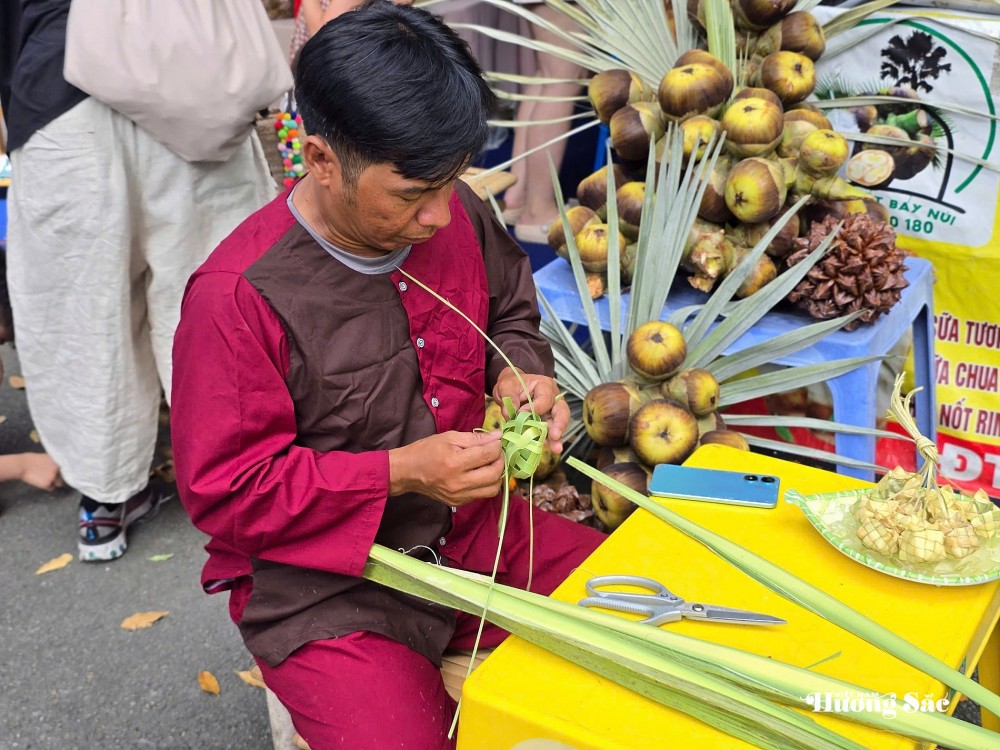 'Fragrance and Colors of Three Regions' Festival: A journey to discover Vietnamese cuisine