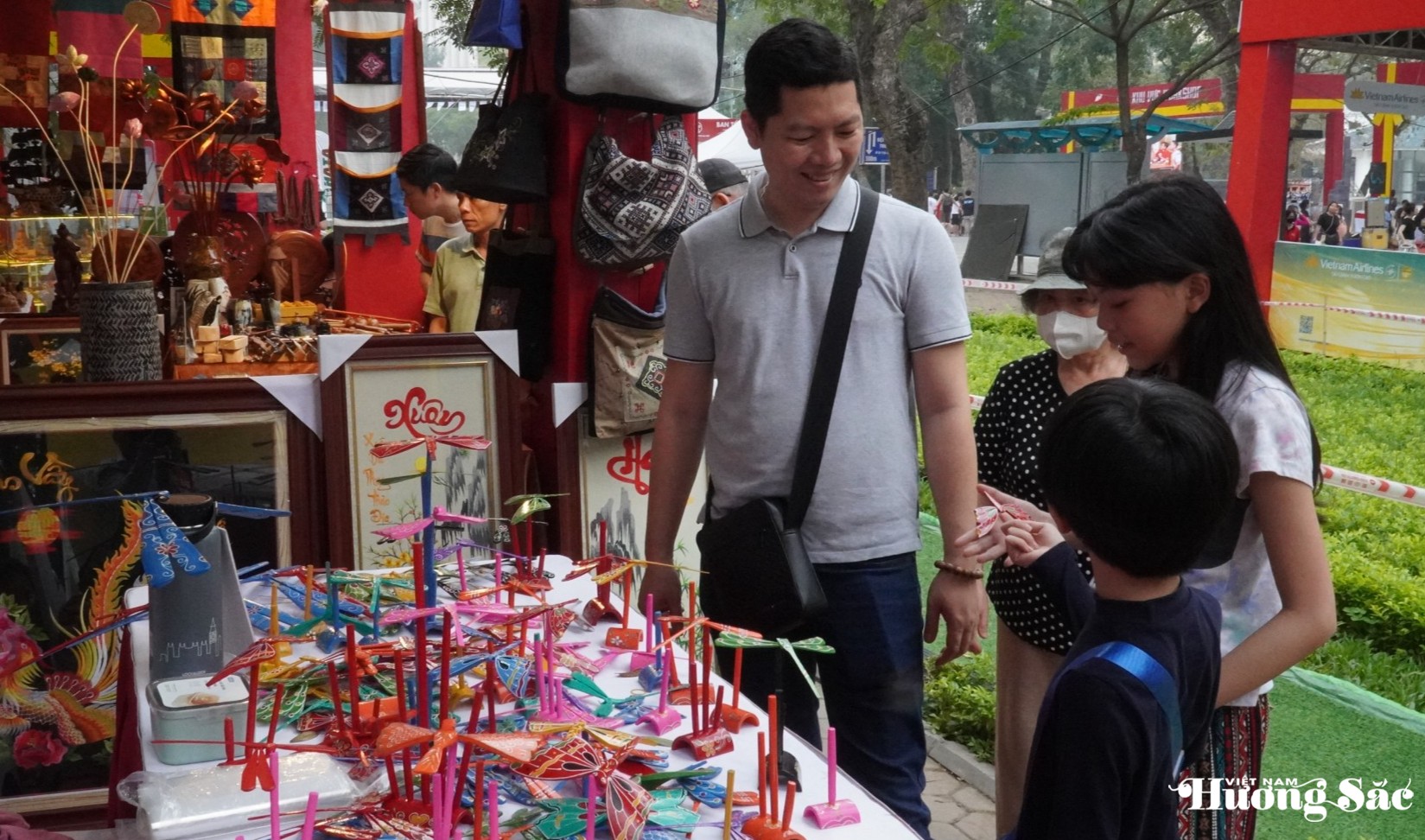 A millennium of heritage gathered at Hanoi’s Tourism Gift Festival