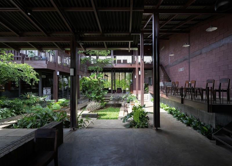 Coffee commune: A Green architectural space for community memory