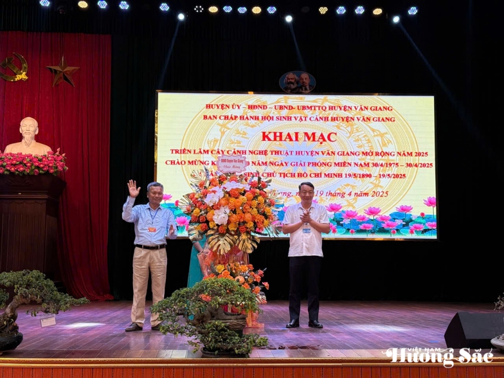 Hơn 1.000 tác phẩm tham gia Triển lãm sinh vật cảnh huyện Văn Giang mở rộng 2025
