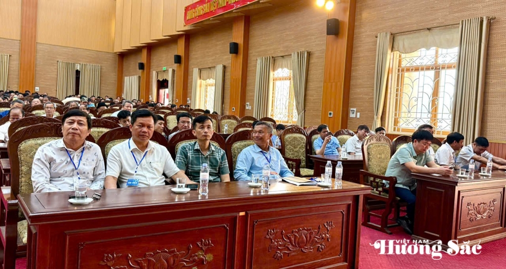 Hơn 1.000 tác phẩm tham gia Triển lãm sinh vật cảnh huyện Văn Giang mở rộng 2025